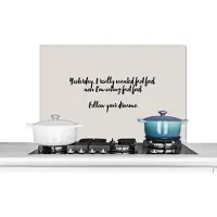 KitchenYeah Spatscherm keuken 80x55 cm - Kookplaat achterwand Fastfood lover - Fast food - Quotes - Spreuken - Follow your dreams - Muurbeschermer - Spatwand fornuis - Hoogwaardig aluminium