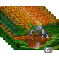 KitchenYeah Placemat - Placemats kunststof - Natuur - Waterval - Stenen - Mos - Bladeren - Groen - 45x30 cm - 6 stuks - Hittebestendig - Anti-Slip - Onderlegger - Afneembaar