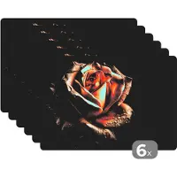 KitchenYeah Placemat - Placemats kunststof - Roos - Goud - Bloemen - Botanisch Zwart - 45x30 cm - 6 stuks - Hittebestendig - Anti-Slip - Onderlegger - Afneembaar