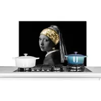 KitchenYeah Spatscherm keuken 80x55 cm - Kookplaat achterwand Meisje met de parel - Vermeer - Goud - Muurbeschermer - Spatwand fornuis - Hoogwaardig aluminium