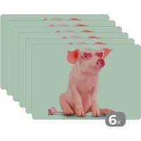 KitchenYeah Placemat - Placemats kunststof - Varken - Roze - Bril - Stopcontact - Dieren - 45x30 cm - 6 stuks - Hittebestendig - Anti-Slip - Onderlegger - Afneembaar