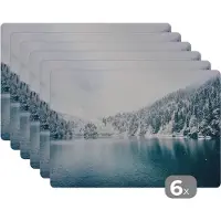 KitchenYeah Placemat - Placemats kunststof - Winter - Water - Sneeuw - 45x30 cm - 6 stuks - Hittebestendig - Anti-Slip - Onderlegger - Afneembaar
