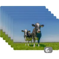 KitchenYeah Placemat - Placemats kunststof - Koeien - Weiland - Gras - Dieren - Boerderij - 45x30 cm - 6 stuks - Hittebestendig - Anti-Slip - Onderlegger - Afneembaar