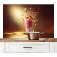 KitchenYeah Spatscherm keuken 120x80 cm - Kookplaat achterwand Framboos - Smoothie - Drinken - Roze - Muurbeschermer - Spatwand fornuis - Hoogwaardig aluminium