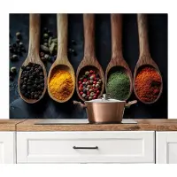 KitchenYeah Spatscherm keuken 120x80 cm - Kookplaat achterwand Houten - Lepels - Specerijen - Kruiden - Muurbeschermer - Spatwand fornuis - Hoogwaardig aluminium