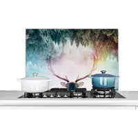 KitchenYeah Spatscherm keuken 90x60 cm - Kookplaat achterwand Hert - Gewei - Bos - Mist - Muurbeschermer - Spatwand fornuis - Hoogwaardig aluminium