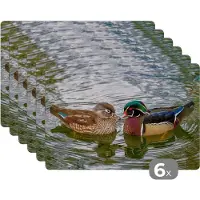 KitchenYeah Placemat - Placemats kunststof - Eend - Vogels - Water - Veren - Dieren - 45x30 cm - 6 stuks - Hittebestendig - Anti-Slip - Onderlegger - Afneembaar