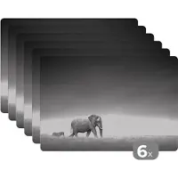 KitchenYeah Placemat - Placemats kunststof - Olifant - Dieren - Landschap - Zwart wit - zebra - 45x30 cm - 6 stuks - Hittebestendig - Anti-Slip - Onderlegger - Afneembaar
