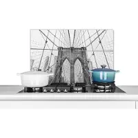KitchenYeah Spatscherm keuken 60x40 cm - Kookplaat achterwand Brooklyn Bridge - Brug - Architectuur - Gebouw - Muurbeschermer - Spatwand fornuis - Hoogwaardig aluminium
