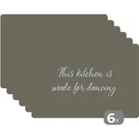 KitchenYeah Placemat - Placemats kunststof - Spreuken - Quotes - This kitchen is made for dancing - 45x30 cm - 6 stuks - Hittebestendig - Anti-Slip - Onderlegger - Afneembaar