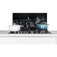 KitchenYeah Spatscherm keuken 70x30 cm - Kookplaat achterwand Skyline - Zwart - Wit - New York - Amerika - Muurbeschermer - Spatwand fornuis - Hoogwaardig aluminium