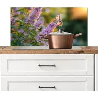 KitchenYeah Spatscherm keuken 80x40 cm - Kookplaat achterwand Sierlijke - Vlinder - Paarse - Bloemen - Muurbeschermer - Spatwand fornuis - Hoogwaardig aluminium