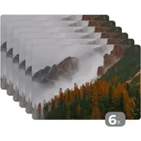 KitchenYeah Placemats - Berg - Boom - Natuur - Mist - Placemats kunststof - 45x30 cm - Onderleggers - 6 stuks