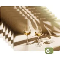 KitchenYeah Placemats - 6 stuks - 45x30 cm - Placemat kunststof - Wijn - Wijnglazen - Wit - Borden onderleggers - Decoratie voor op tafel - Keuken tafeldecoratie accessoires - Vinyl onderlegger - Tafelversiering