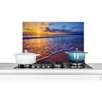 KitchenYeah Spatscherm keuken 70x50 cm - Kookplaat achterwand Zee - Strand - Zonsondergang - Wolken - Horizon - Muurbeschermer - Spatwand fornuis - Hoogwaardig aluminium