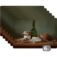 KitchenYeah Placemat - Placemats kunststof - Rustiek - Brie - Stilleven - Fles - Brood - 45x30 cm - 6 stuks - Hittebestendig - Anti-Slip - Onderlegger - Afneembaar