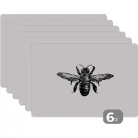 KitchenYeah Placemat - Placemats kunststof - Bij - Insect - Vintage - Zwart wit - 45x30 cm - 6 stuks - Hittebestendig - Anti-Slip - Onderlegger - Afneembaar
