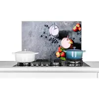 KitchenYeah Spatscherm keuken 60x40 cm - Kookplaat achterwand Smoothie - Fruit - Aardbei - Bes - Marmer print - Muurbeschermer - Spatwand fornuis - Hoogwaardig aluminium