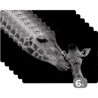 KitchenYeah Placemat - Placemats kunststof - Dieren - Zwart - Wit - Giraffe - Portret - 45x30 cm - 6 stuks - Hittebestendig - Anti-Slip - Onderlegger - Afneembaar