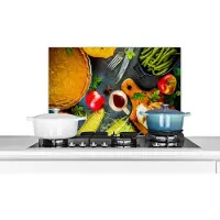 KitchenYeah Spatscherm keuken 70x50 cm - Kookplaat achterwand Groente - Kruiden - Bestek - Taart - Muurbeschermer - Spatwand fornuis - Hoogwaardig aluminium
