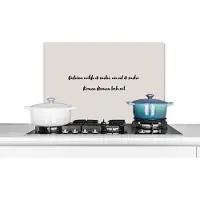 KitchenYeah Spatscherm keuken 60x40 cm - Kookplaat achterwand Quote - Gisteren wilde ik sushi, nu eet ik sushi. komen dromen toch uit - Taupe - Muurbeschermer - Spatwand fornuis - Hoogwaardig aluminium