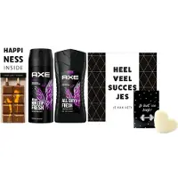 Axe Cadeauset Excite Succes Kanjer - Showergel 250 ml Excite - Deo Spray 150 ml Excite - Liv 'n Taste Choco Latte Happiness Inside