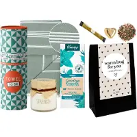 Kneipp Cadeauset Goodbye Stress Luxe Hamam Handdoek - Bad Olie 100 ml Goodbye Stress - Towel To Go Hamamdoek Kaki - Thee cadeaupakket Warm hug for you