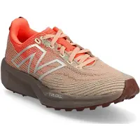 New Balance FuelCell Venym Dames