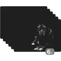 KitchenYeah Placemat - Placemats kunststof - Dieren - Wolf - Zwart - Wit - Portret - 45x30 cm - 6 stuks - Hittebestendig - Anti-Slip - Onderlegger - Afneembaar