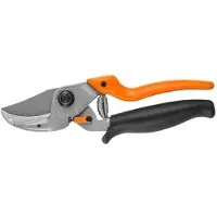 Lowe 8 Boutschaar