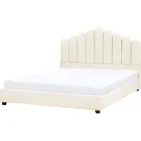 Beliani VINCENNES - Bed - Gebroken wit - 180 x 200 cm - Fluweel