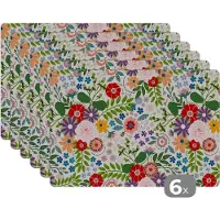 KitchenYeah Placemat - Placemats kunststof - Bladeren - Bloemen - Design - 45x30 cm - 6 stuks - Hittebestendig - Anti-Slip - Onderlegger - Afneembaar
