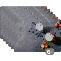 KitchenYeah Placemat - Placemats kunststof - Smoothie - Fruit - Aardbei - Bes - Marmer - 45x30 cm - 6 stuks - Hittebestendig - Anti-Slip - Onderlegger - Afneembaar