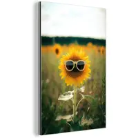 MuchoWow Aluminium schilderij 40x60 cm - Wanddecoratie metaal - Zonnebloem - Veld - Zonnebril - Metalen muurdecoratie woonkamer - Decoratie industrieel - Foto op dibond - Industriële accessoires slaapkamer