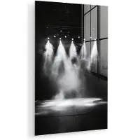 MuchoWow Glasschilderij 100x150 cm - Schilderij acrylglas - Theaterzaal - Mist - Spotlights - Zwart - Foto op glas - Muurdecoratie woonkamer - Wanddecoratie slaapkamer - Schilderijen
