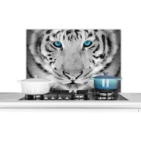 KitchenYeah Spatscherm keuken 80x55 cm - Kookplaat achterwand Dieren - Tijger - Ogen - Blauw - Zwart wit - Muurbeschermer - Spatwand fornuis - Hoogwaardig aluminium