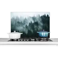 KitchenYeah Spatscherm keuken 90x60 cm - Kookplaat achterwand Mist - Bomen - Bos - Muurbeschermer - Spatwand fornuis - Hoogwaardig aluminium