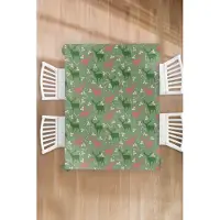 KitchenYeah Kerst Tafelkleed - Kerstmis Decoratie - Tafellaken - Patronen - Christmas - Rendier - 150x200 cm - Kerstmis Versiering - Tafeldecoratie Kerstmis - Kerstdecoratie tafel - Tafelversiering