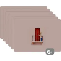 KitchenYeah Placemat - Placemats kunststof - Deur - Rood - Pastel - Architectuur - 45x30 cm - 6 stuks - Hittebestendig - Anti-Slip - Onderlegger - Afneembaar
