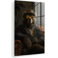 MuchoWow Glasschilderij 120x180 cm - Schilderij acrylglas - Beer - Bruin - Pak - Hoed - Foto op glas - Muurdecoratie woonkamer - Wanddecoratie slaapkamer - Schilderijen