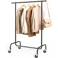 Goliving Kledingrek op wieltjes XL - Uitschuifbare Kledingstang 112-150 cm - 130kg Draagvermogen - Stevig Garderoberek - Metaal - Zwart