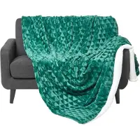 Homescapes Cosy Velvet Triangle Deken - Sherpa Deken Smaragdgroen 160 x 200 cm