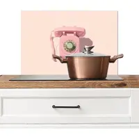 KitchenYeah Spatscherm keuken 70x50 cm - Kookplaat achterwand Draaischijftelefoon - Retro - Roze - Muurbeschermer - Spatwand fornuis - Hoogwaardig aluminium