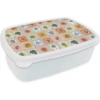 MuchoWow Broodtrommel Wit - Lunchbox Nostalgisch - Kust - Zee - Zomer - Multi - Brooddoos 18x12x6 cm - Brood lunch box - Broodtrommels voor kinderen en volwassenen