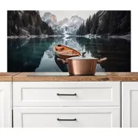 KitchenYeah Spatscherm keuken 120x60 cm - Kookplaat achterwand Boot - Bergen - Natuur - Water - Muurbeschermer - Spatwand fornuis - Hoogwaardig aluminium