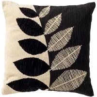 Dutch decor DANEE - kussenhoes 45x45 cm - bladmotief - gerecycled - Raven - zwart - met rits - zonder binnenkussen