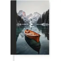 MuchoWow Notitieboek - Schrijfboek - Boot - Bergen - Natuur - Water - Notitieboekje klein - A5 formaat - Schrijfblok