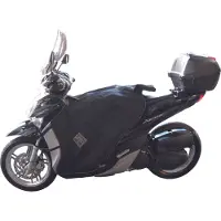 Tucano Coprigambe Termoscud van URBANO, model R090, zwart, met een buitenkant van zware nylonstof