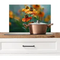 KitchenYeah Spatscherm keuken 70x50 cm - Kookplaat achterwand Oranje bloemen - Levendig - Wazige achtergrond - Muurbeschermer - Spatwand fornuis - Hoogwaardig aluminium