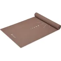 Gaiam - 5 mm Classic Printed Yoga Mat 61 x 173 x 0,5 cm, bruin